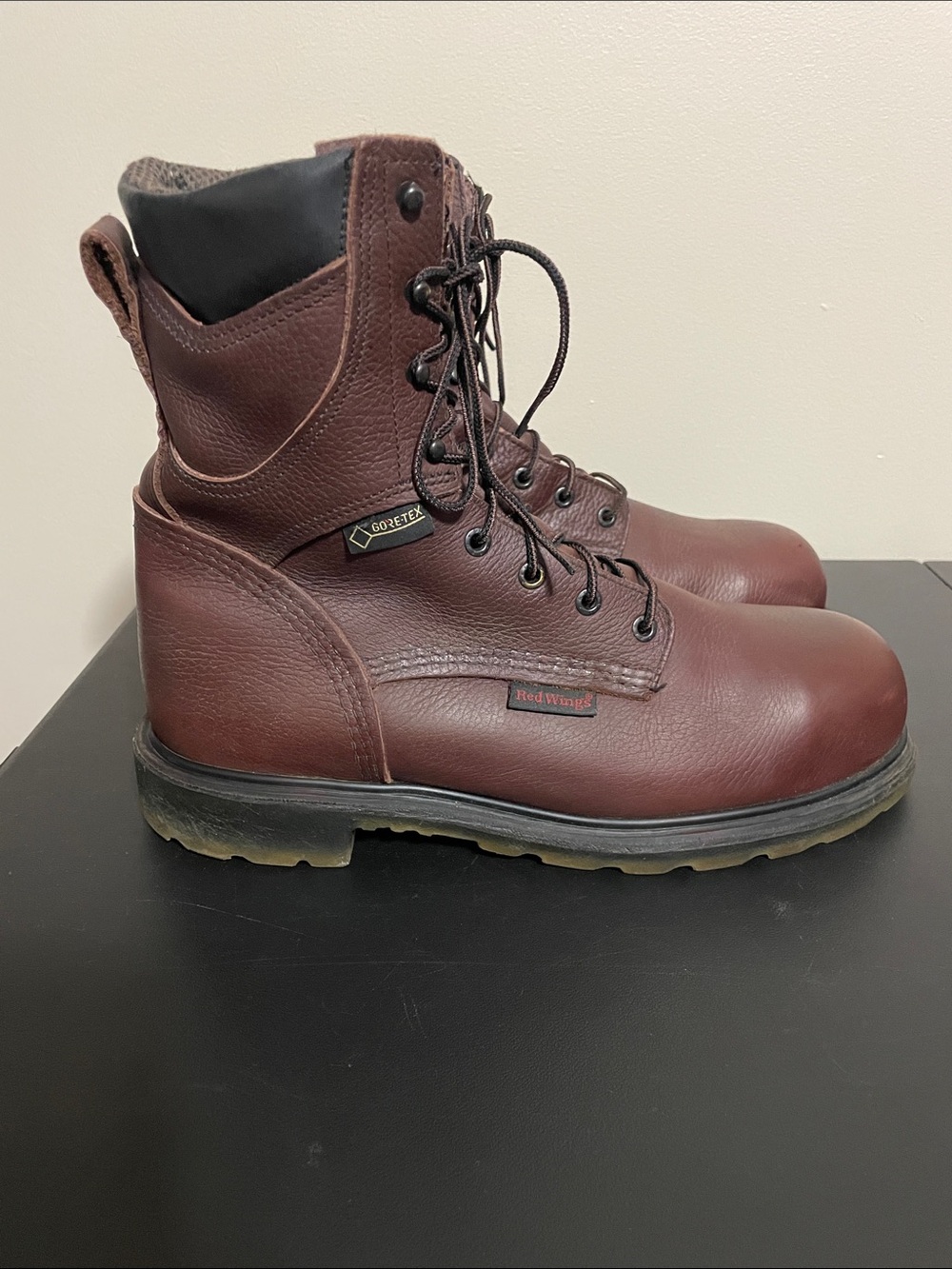 Red Wing 2414 Safety Work Boots Size 10.5